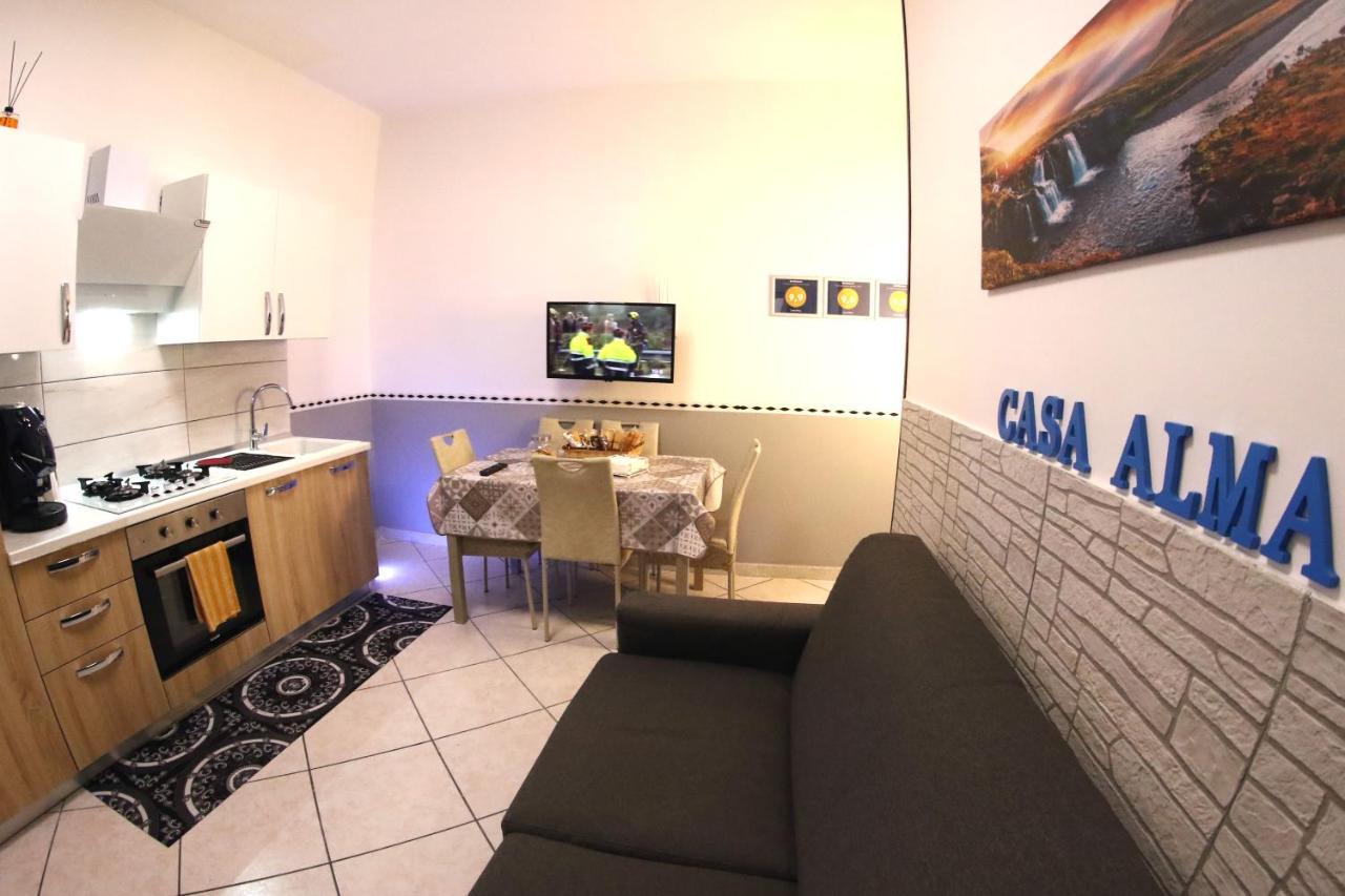 Casa Alma Appartement Napels Buitenkant foto